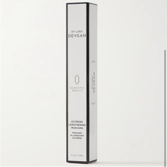 DR. LARA DEVGAN- Extreme Lengthening Mascara - Picture 3 of 3